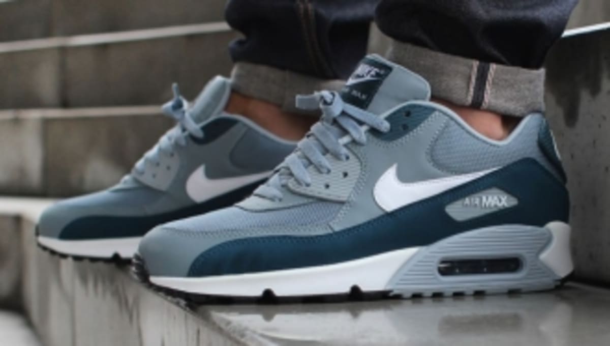 Nike Air Max 90 Essential 'Aviator Grey' | Sole Collector