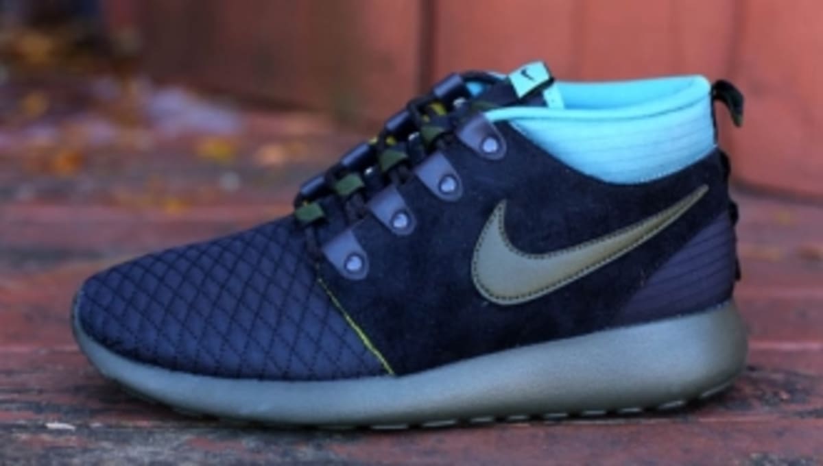 Roshe Run Sneakerboot - Loden Mineral | Sole Collector