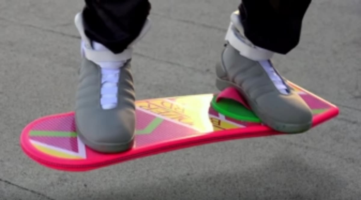 nike mag universal studio