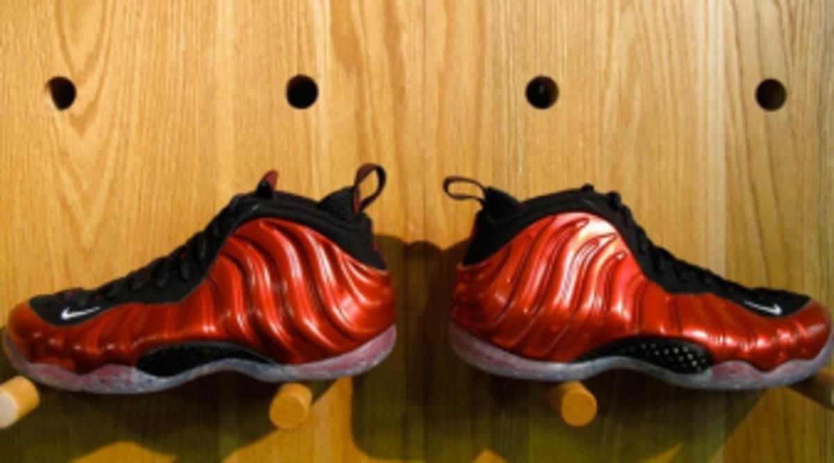 white black red foamposite