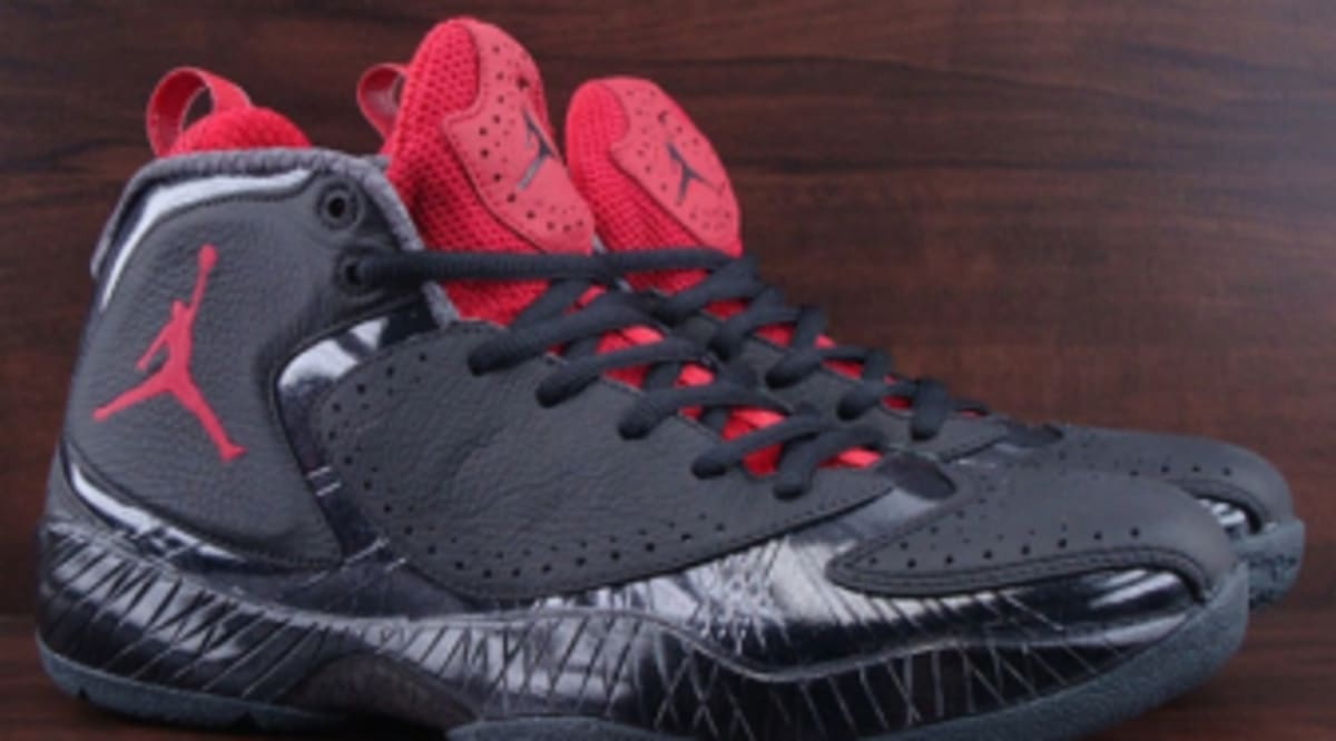 varsity reds jordans