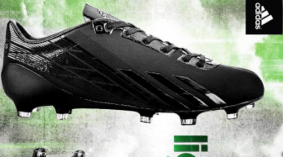 lightest football cleats in the world