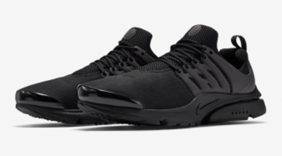 quarter remark home Nike Blacks Out on the Air Presto | Sole Collector
