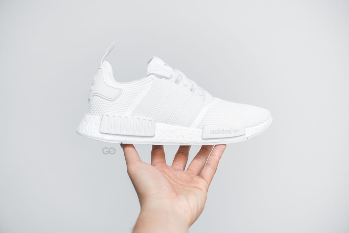 adidas neo triple white