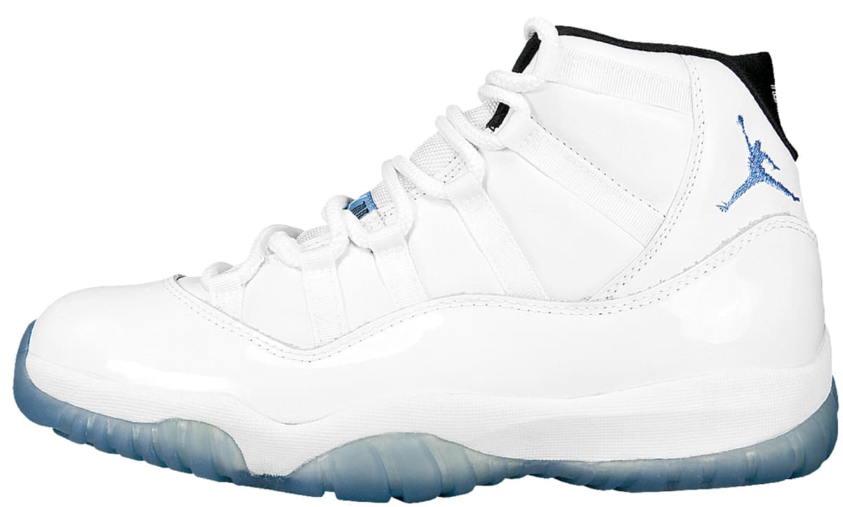 low top white and blue 11s