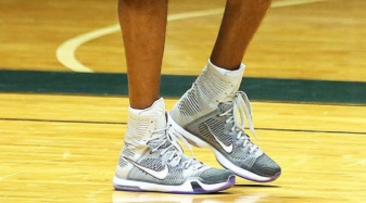 kobe 60 point game shoes