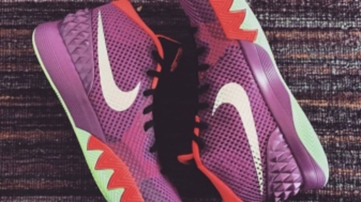 nike kyrie 1 easter