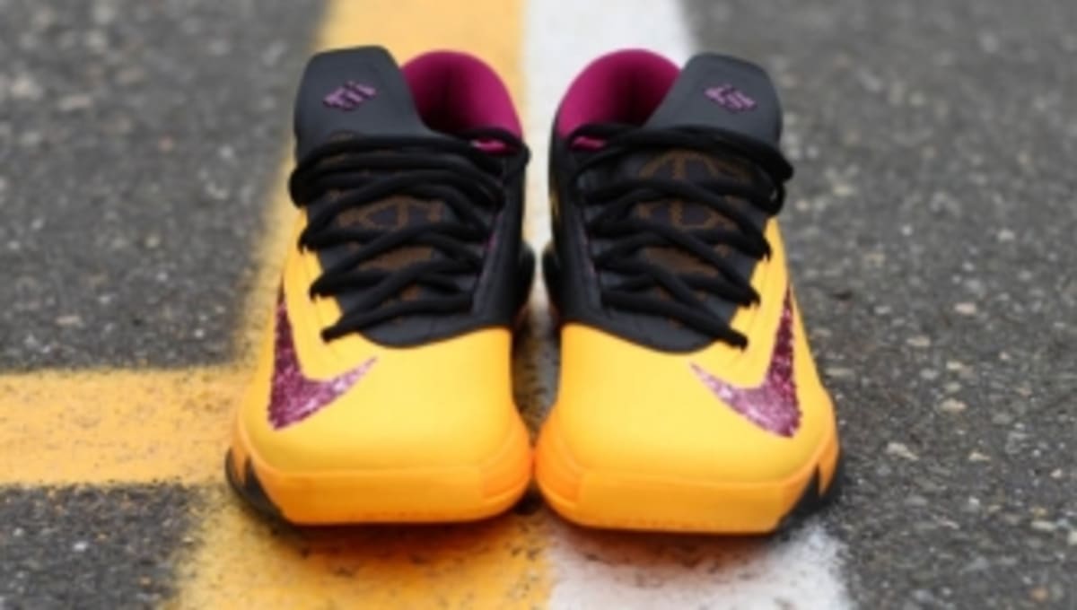Nike KD 6 'Peanut Butter and Jelly' New Images & Release Info Sole