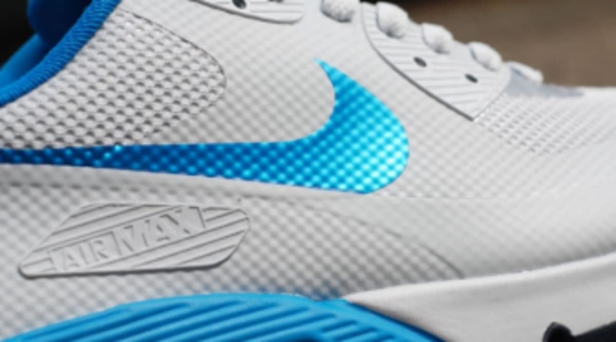 nike hyperfuse blue