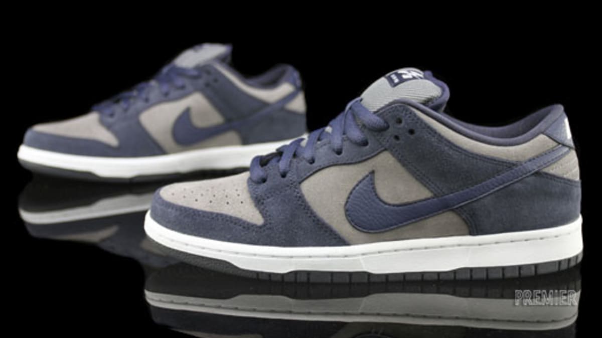 Nike SB Dunk Low Pro - Thunder Blue | Sole Collector