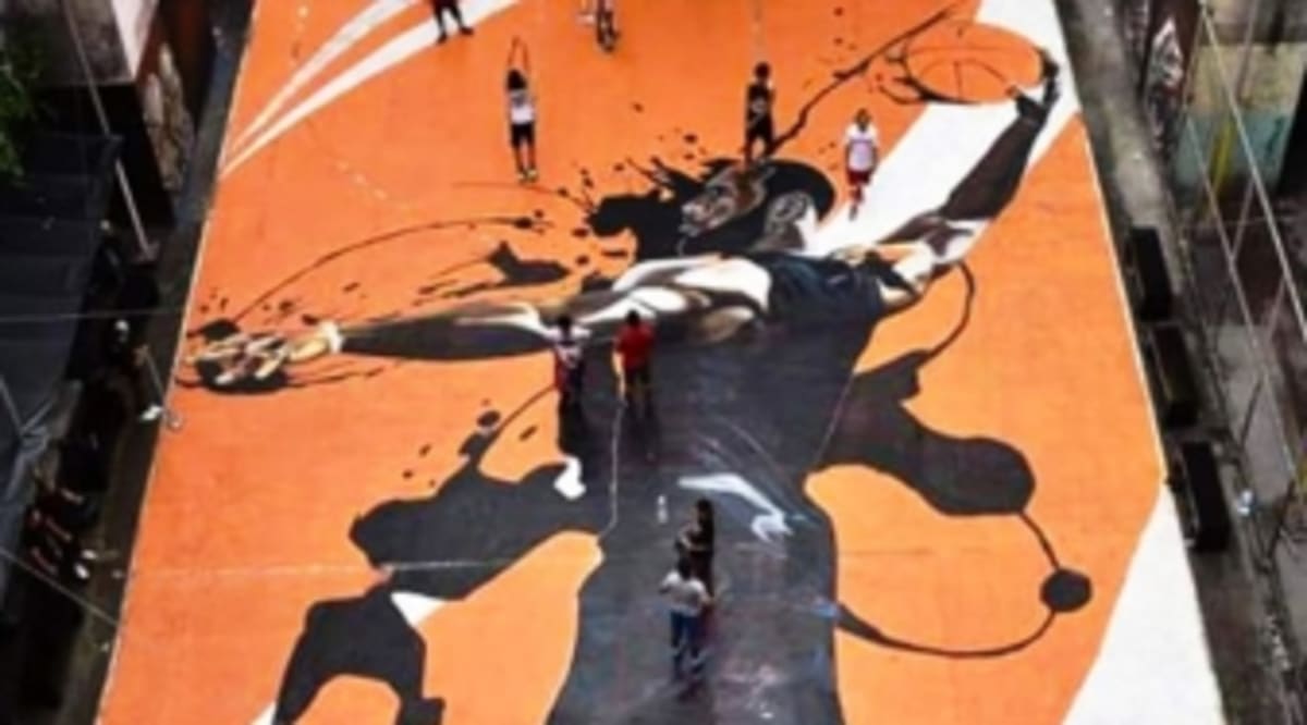 LeBron James Has His Own Basketball Court In Manila Sole Collector