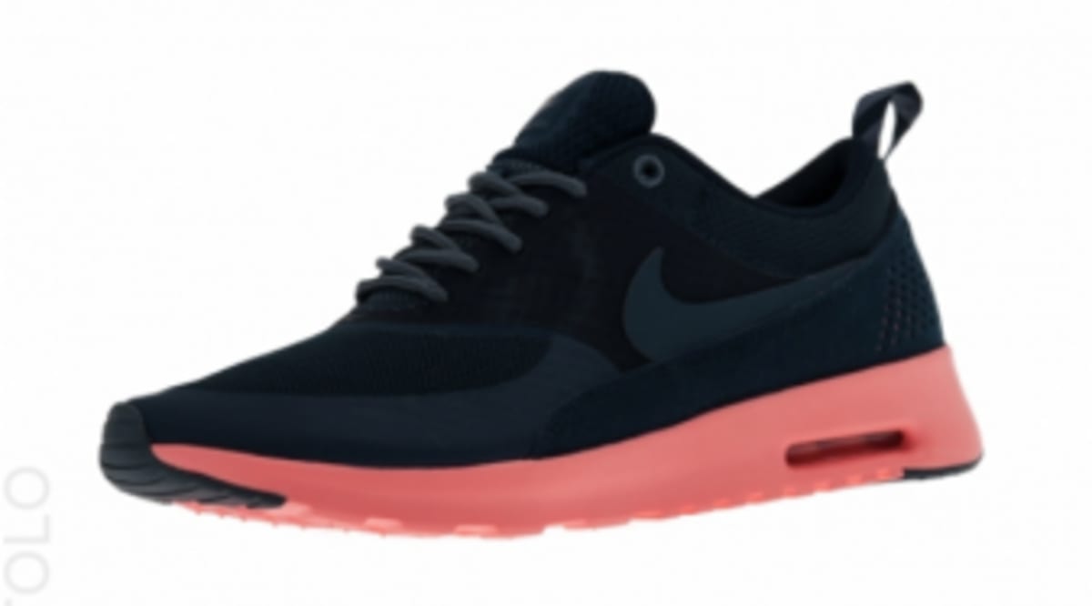 air max thea atomic pink
