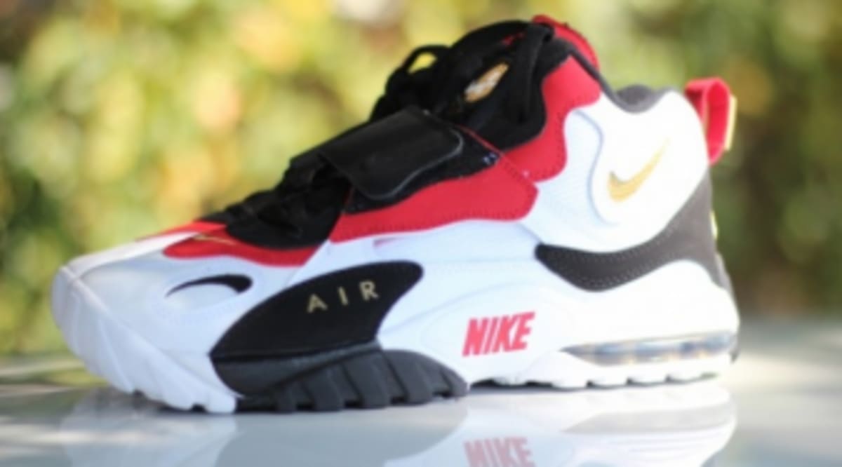 nike air max speed turf university gold