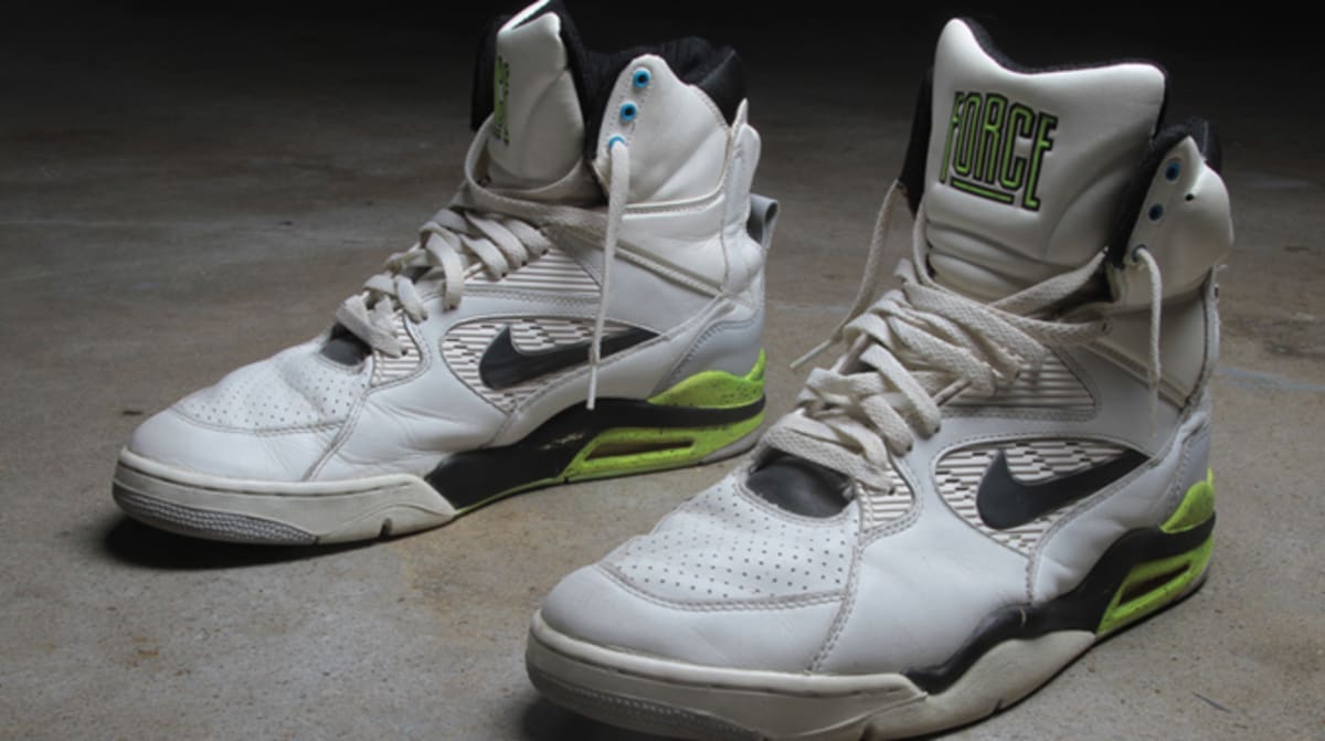 nike men's air command force