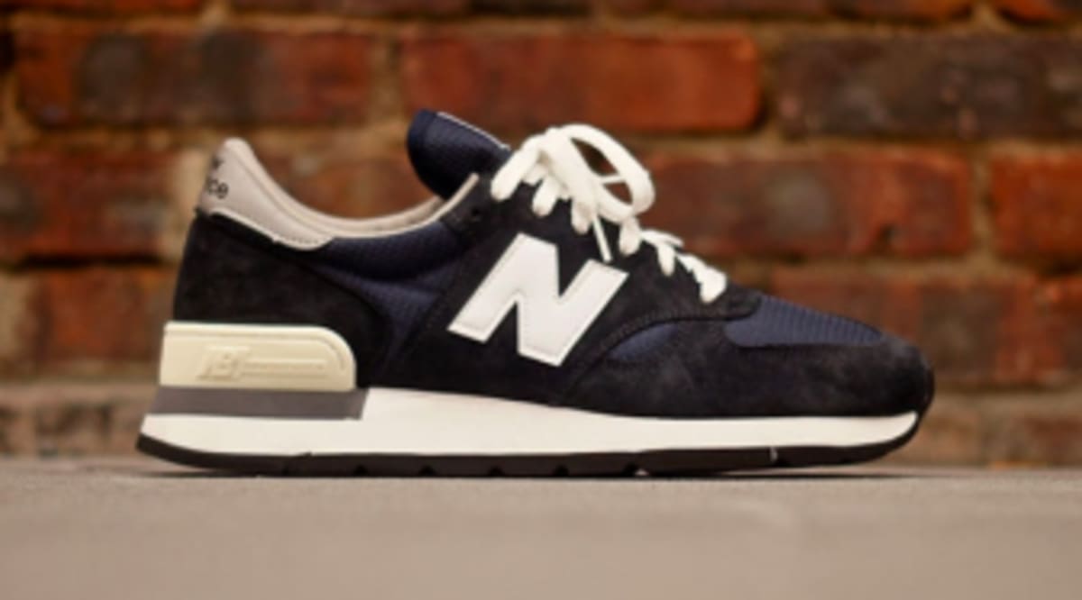 new balance 990v2 navy