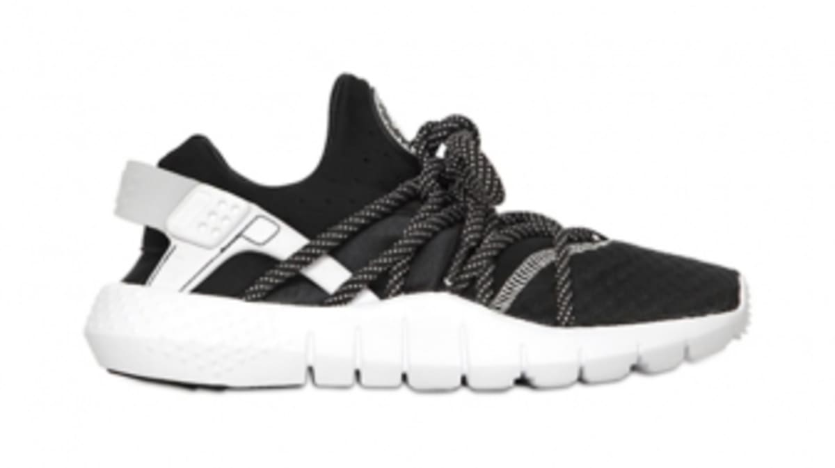 huarache nm white