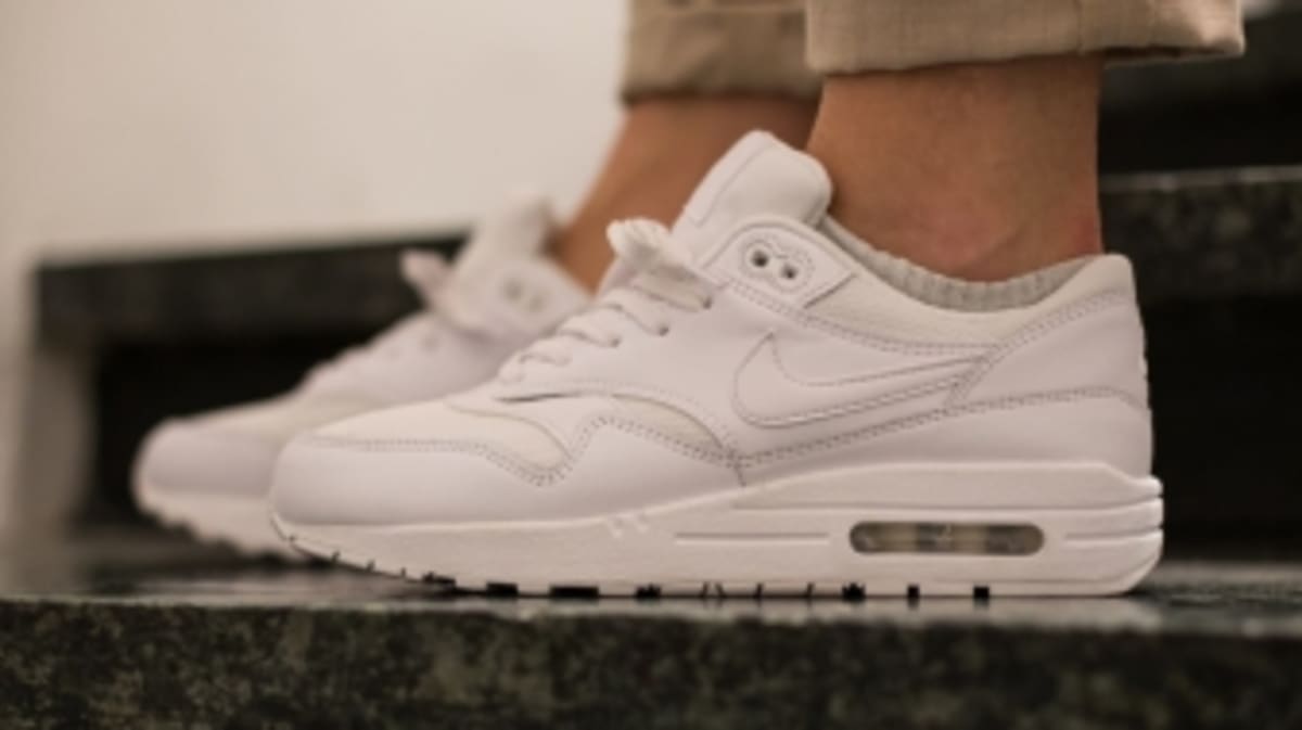 white nike with clear bottom