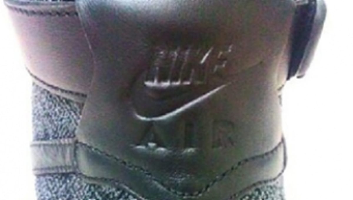 lebron james shoes kobe tribute