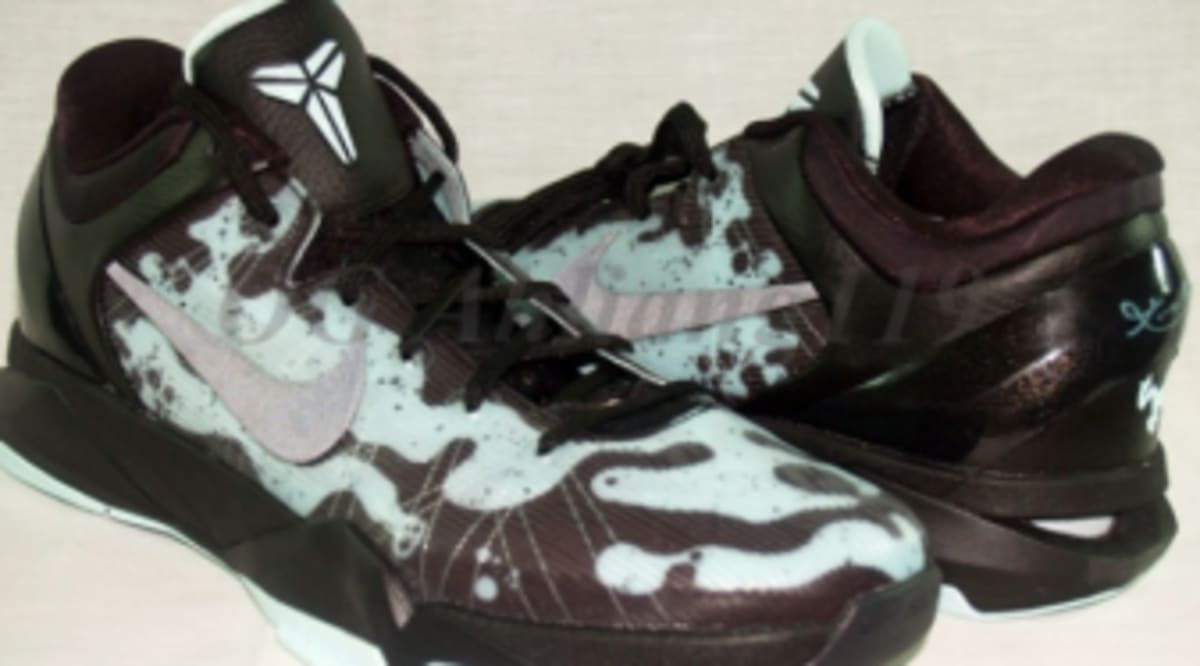 Nike Zoom Kobe VII Poison Dart Frog Easter New Images Sole Collector