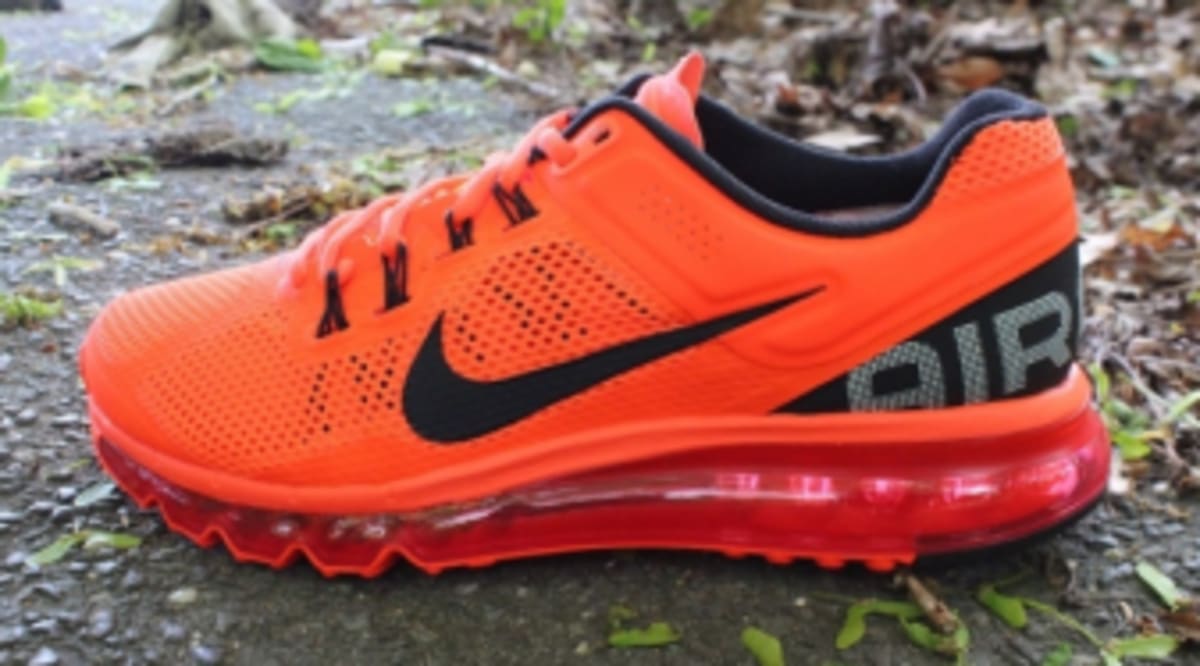air max plus total crimson