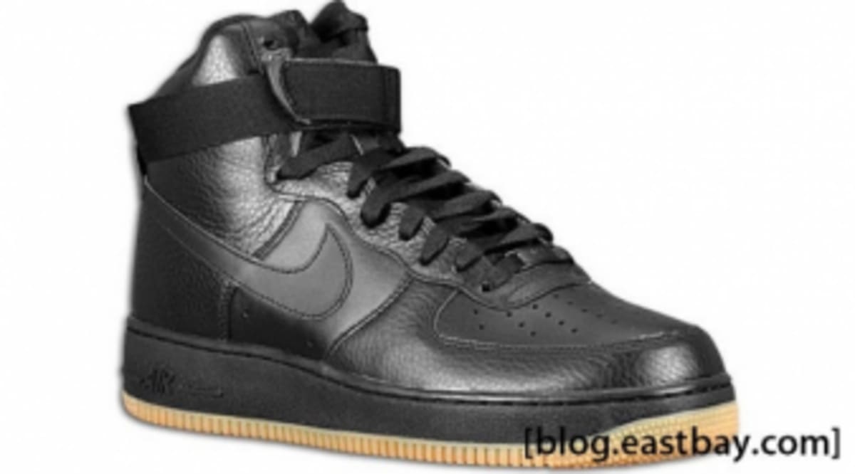 nike air force 1 07 black gum