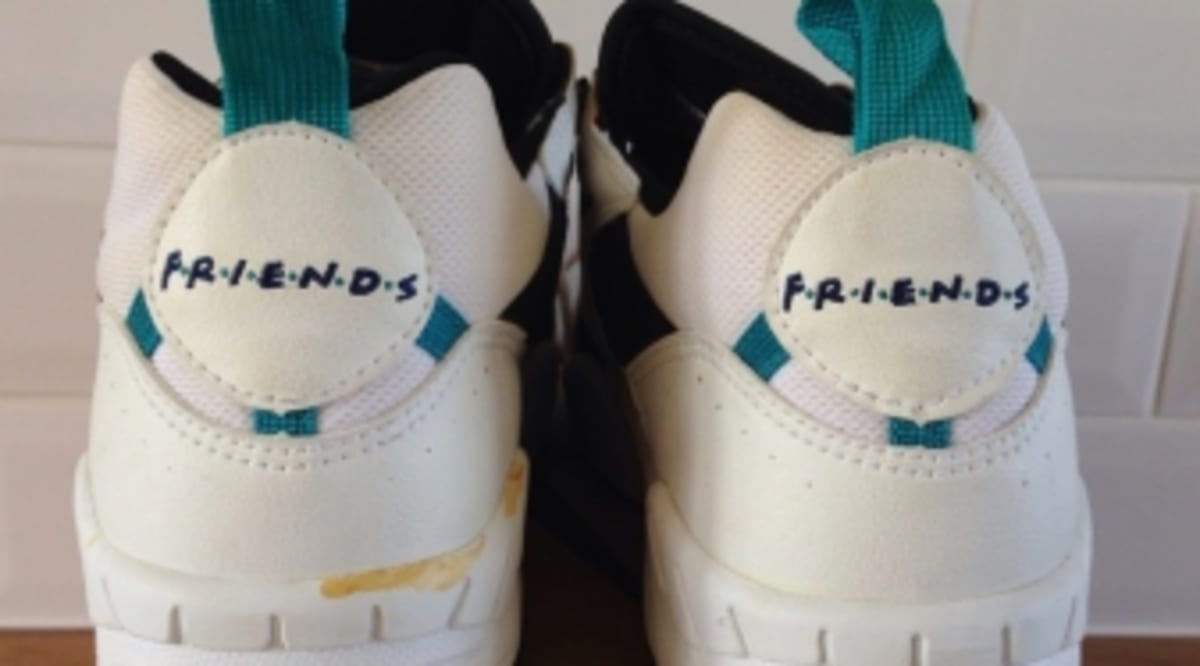 nike air edge friends