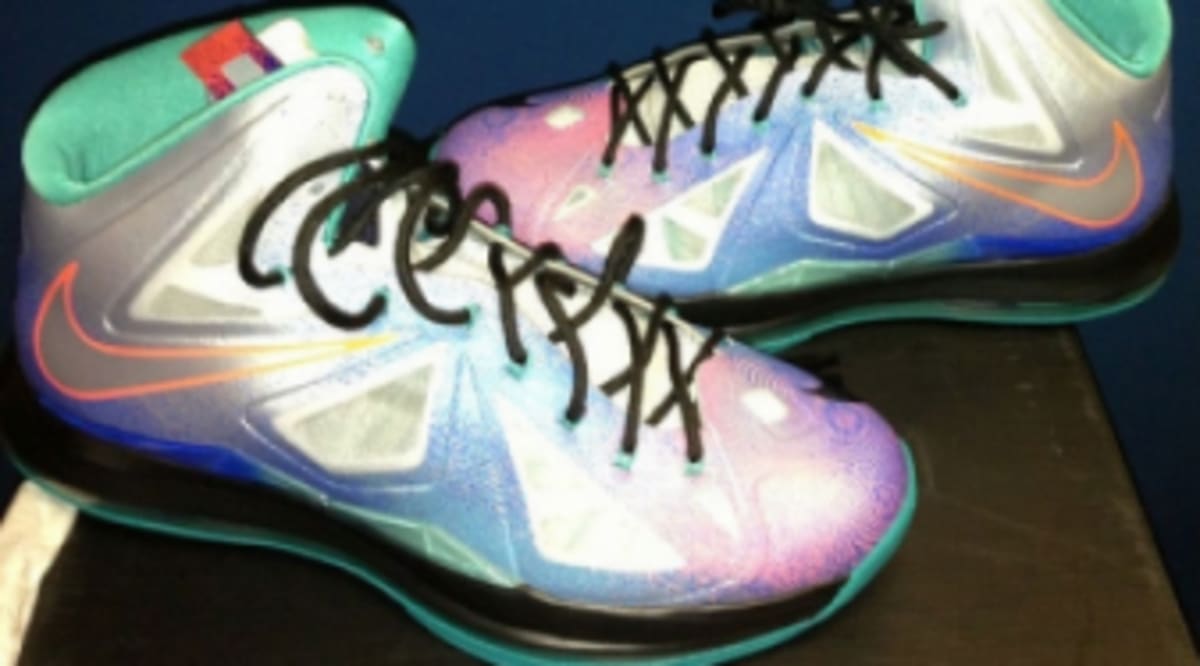 lebron x platinum