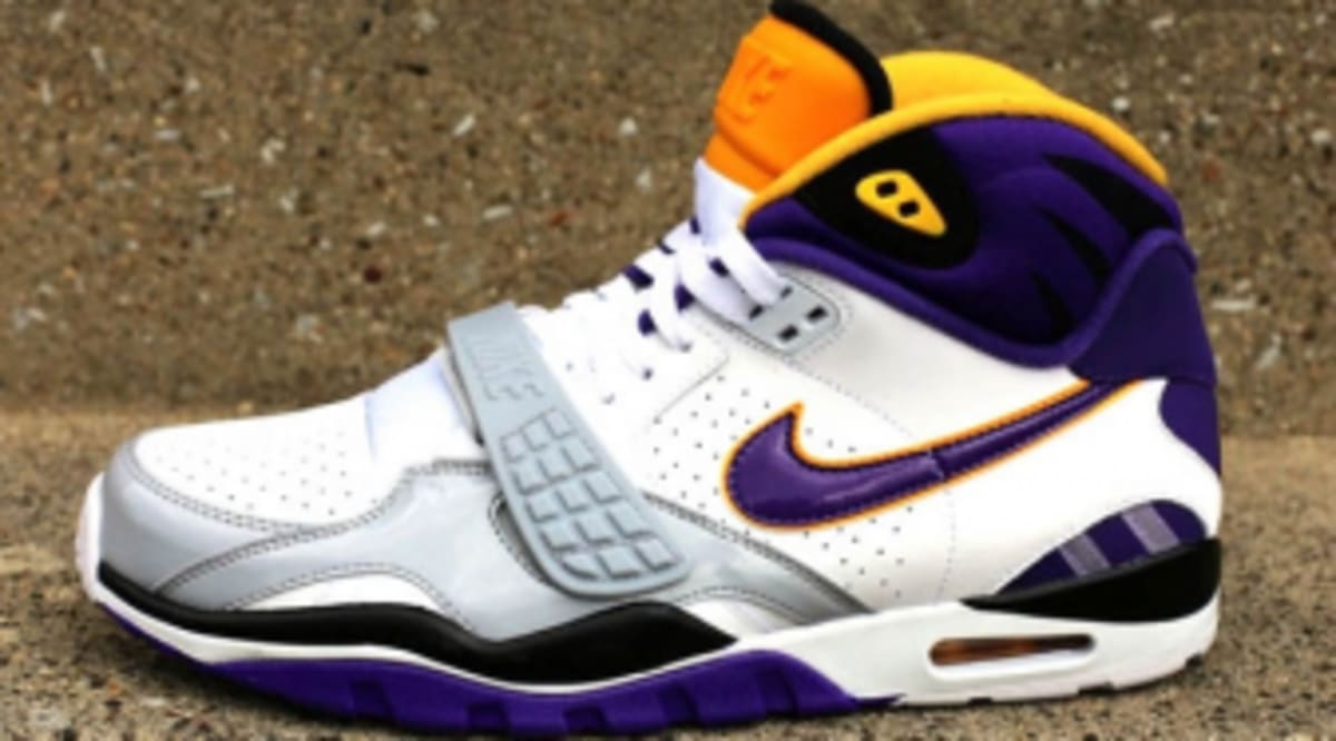 bo jackson cross trainers 1989