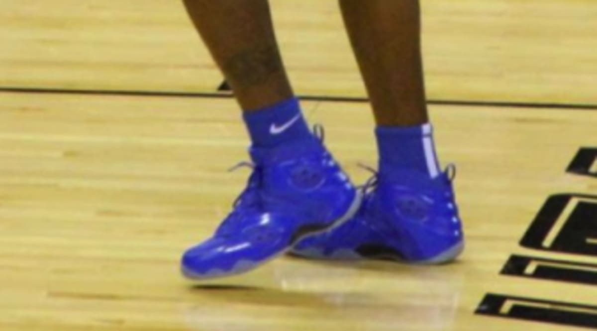 penny hardaway wearing foamposites