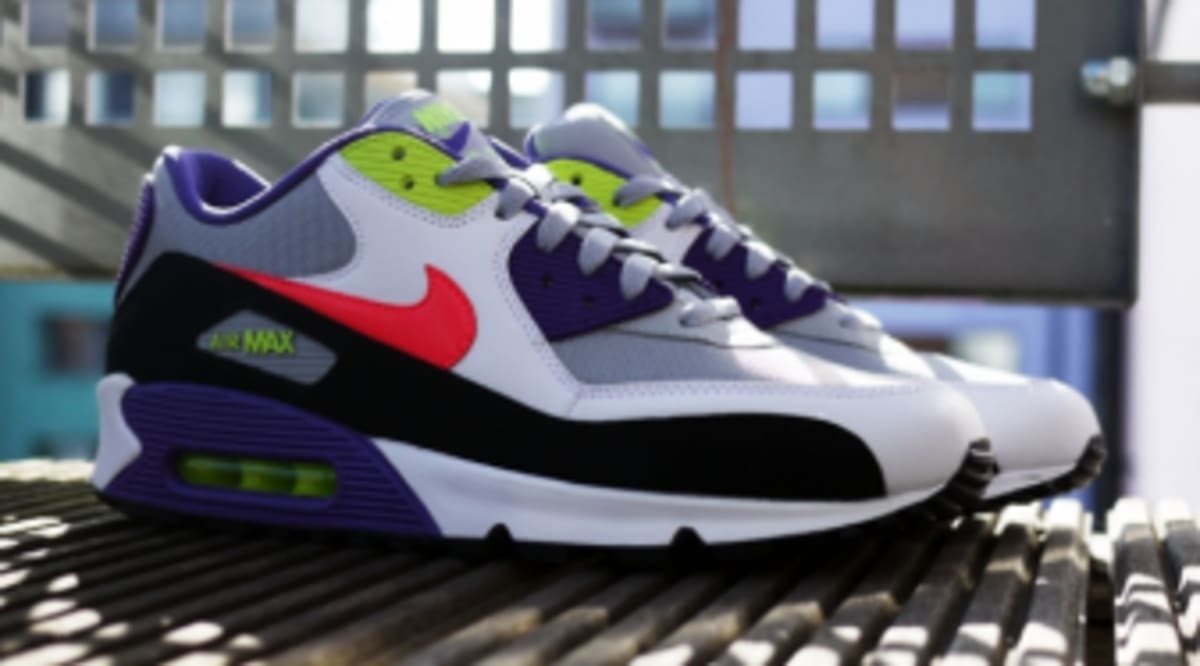 air max 90 slides foot locker