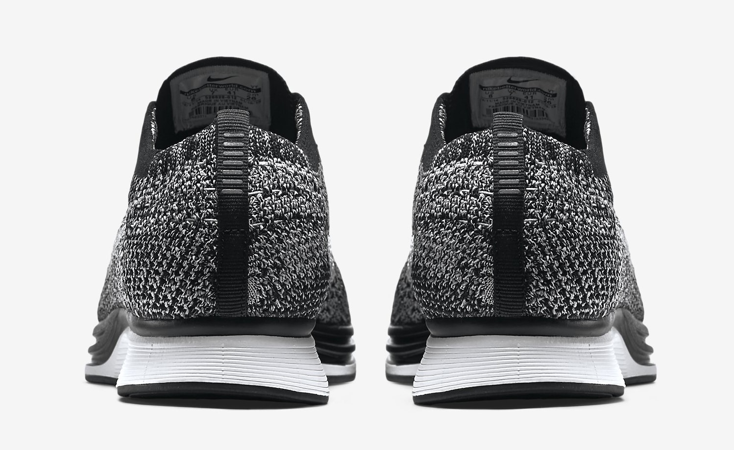 Nike oreo. Nike Air Max Flyknit Racer «Oreo».