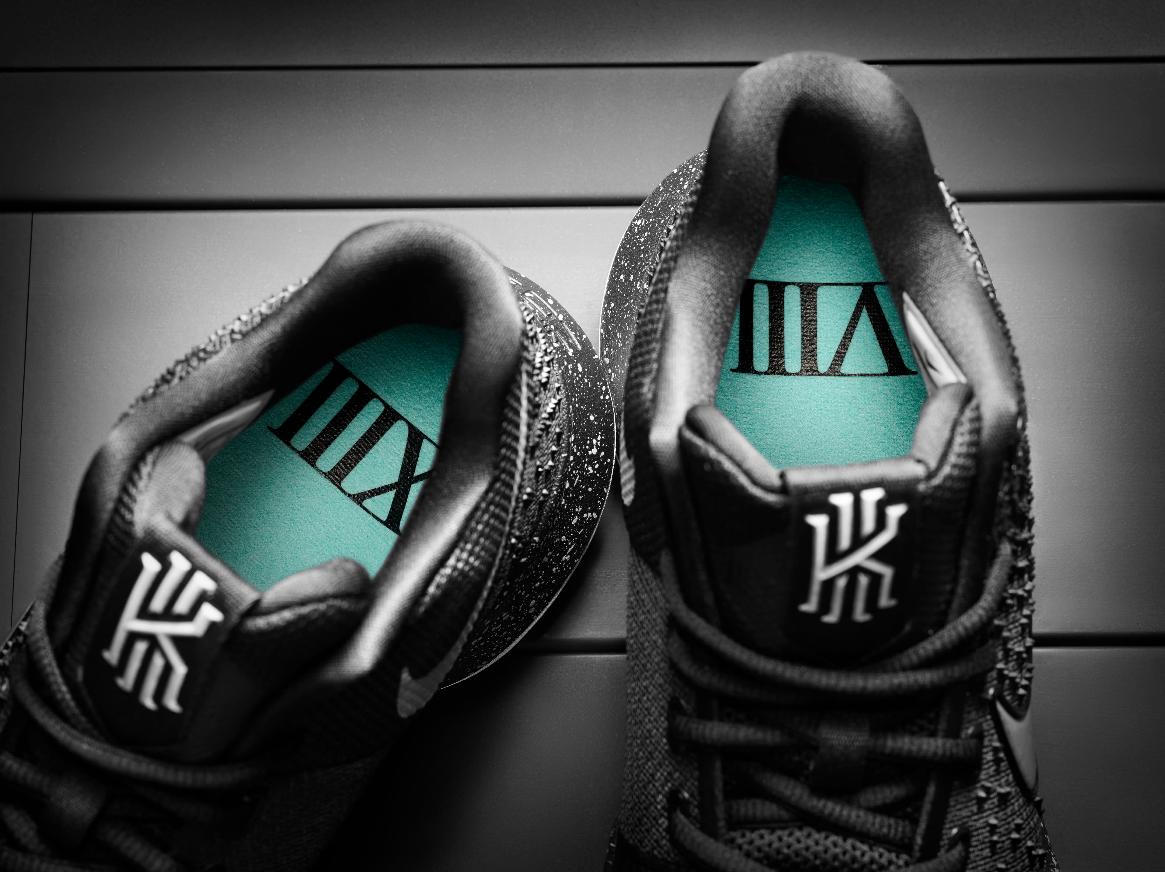 kyrie irving 3 black ice