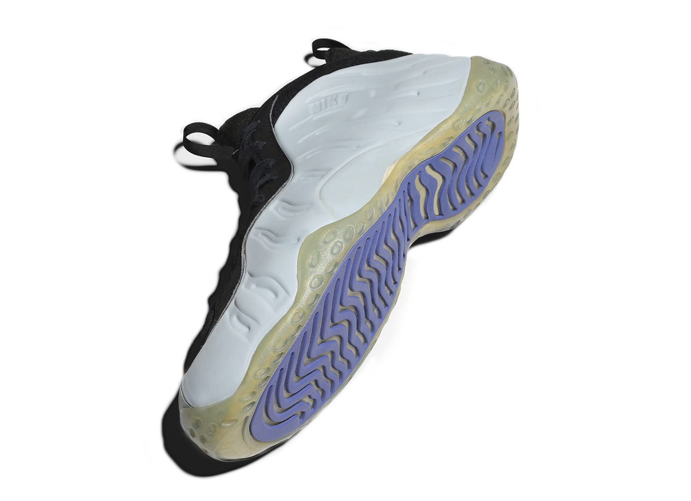 labeled the shoe of the future the original nike air foamposite