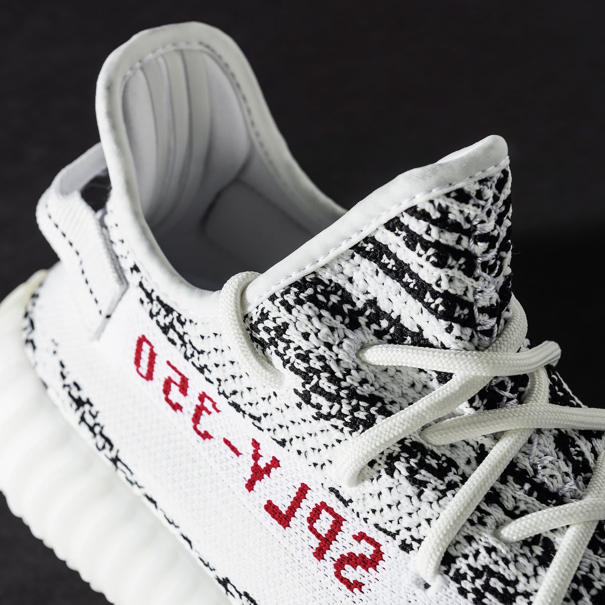 yeezy zebra 9 november