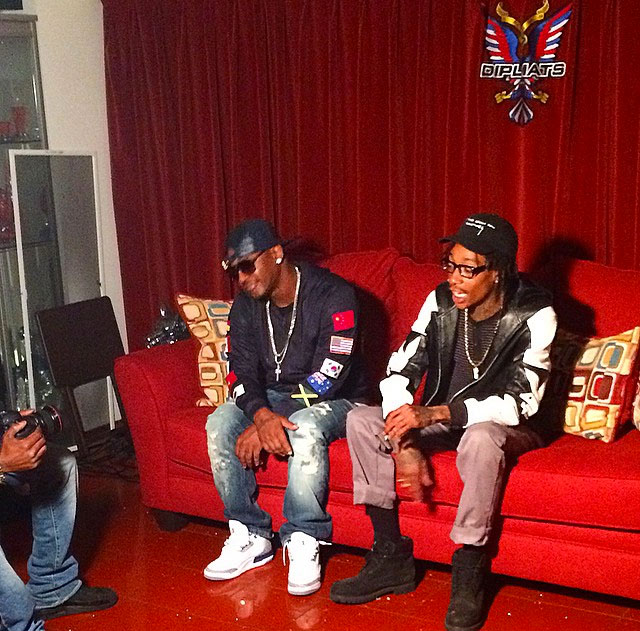 Cam'ron wearing Air Jordan III 3 True Blue