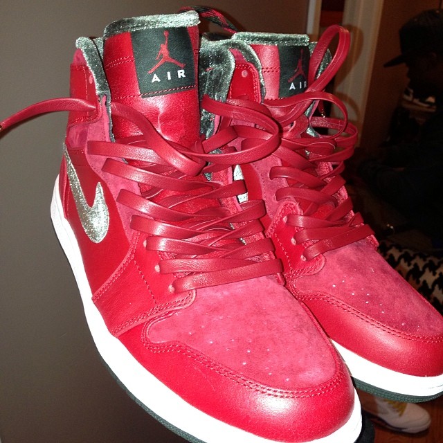 Jim Jones Picks Up Air Jordan 1 Retro Premier