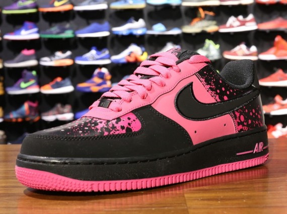 pink and black forces