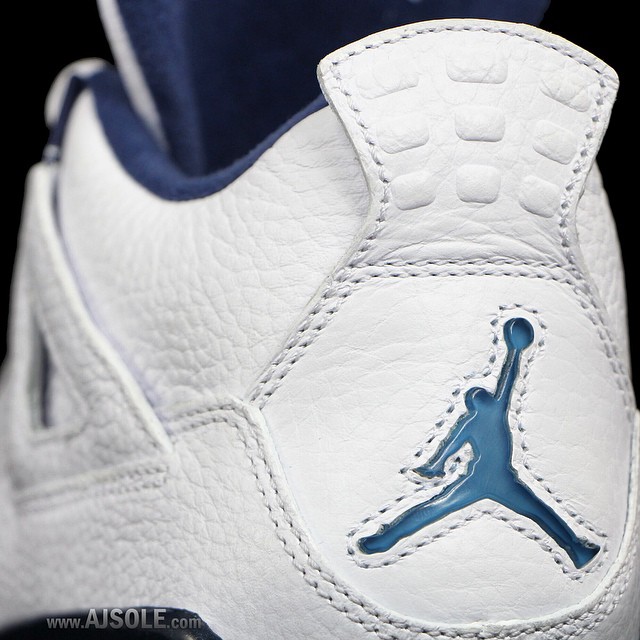 Taknemmelig Konsulat Skjult An Early Look at the Remastered Air Jordan 4 Retro 'Columbia' | Sole  Collector