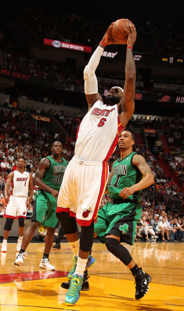 LeBron James wearing Nike LeBron X PS Elite Teal (3)