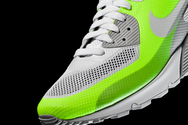 Lime green air max 90 clearance hyperfuse