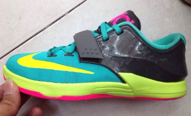 kd 7 green