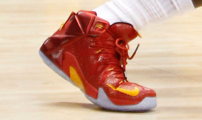 LeBron James wearing Nike LeBron XII 12 Cavs (4)