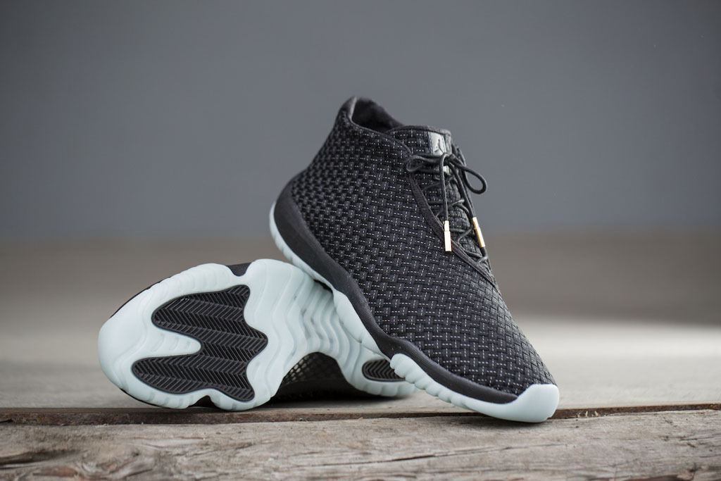 Jordan Future Official Black/White (4)