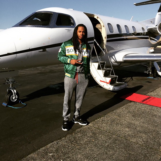 Richard Sherman wearing Air Jordan XI 11 Low Infrared 23