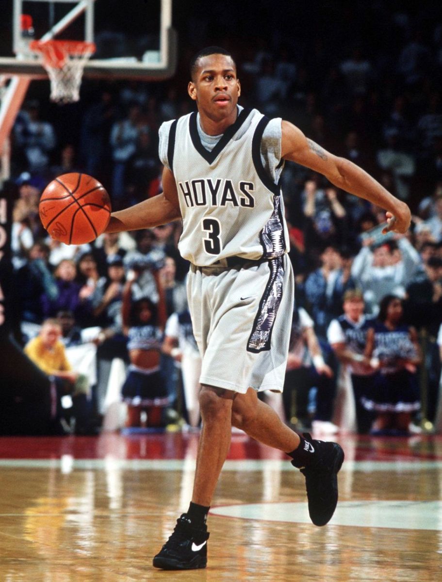 allen iverson georgetown sneakers