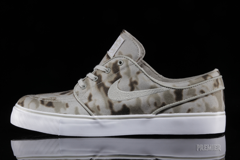 nike sb blazer low canvas desert camo