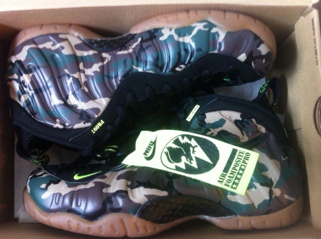 Foamposite best sale army camo