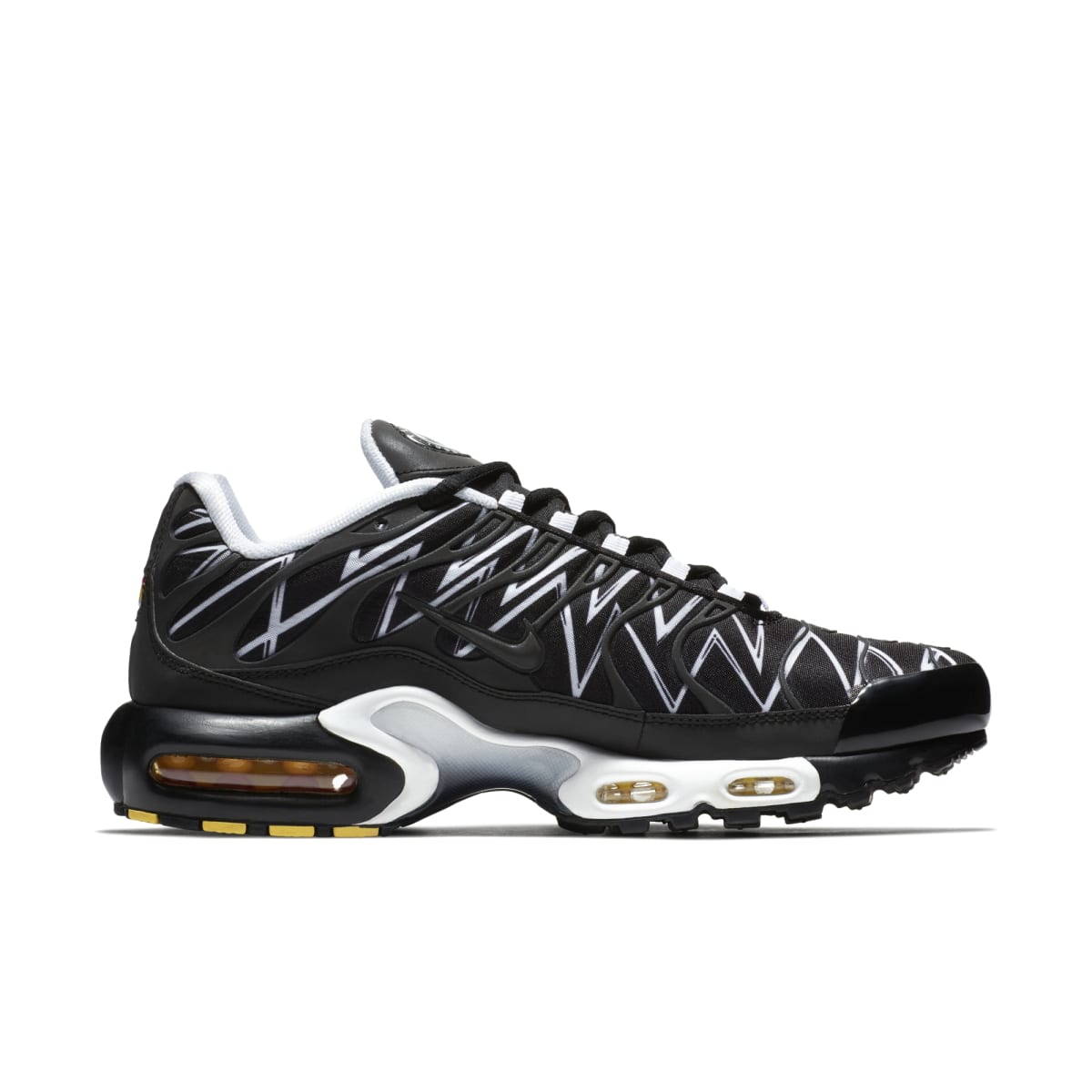 air max plus shark black