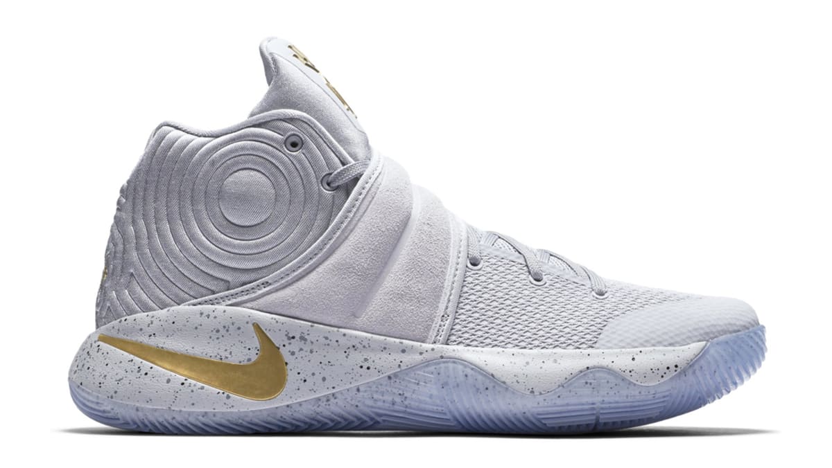 kyrie 2 grey