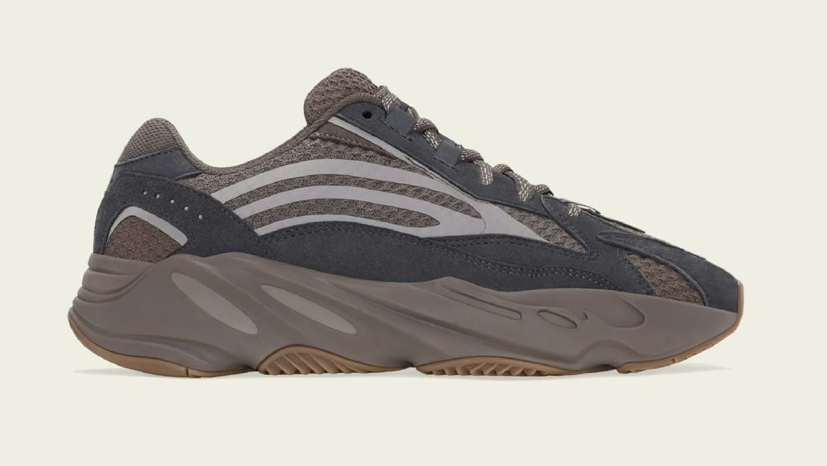 Adidas Yeezy Boost 700 V2 